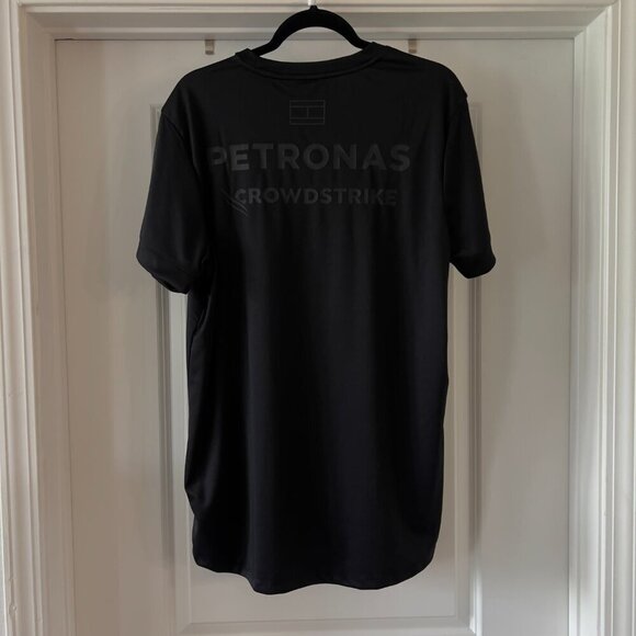 901 NWT AMG Petronas Stealth Short Sleeve Tee Size Large Color Black - Picture 5 of 5